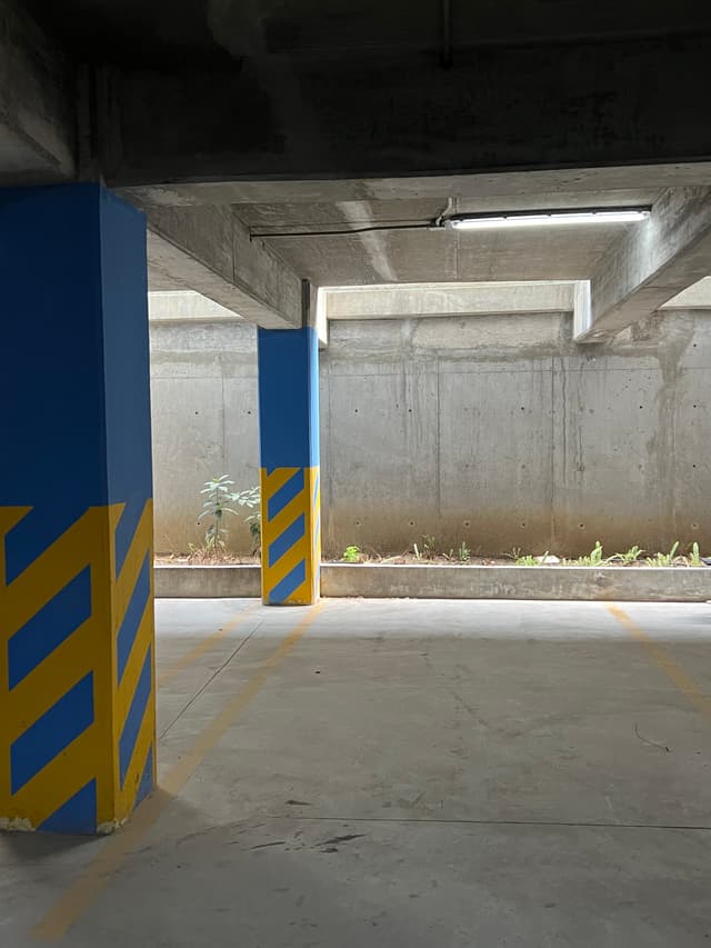 Estacionamiento 14 m² 9b47b64d-20d9-4900-88f1-0531414ac294